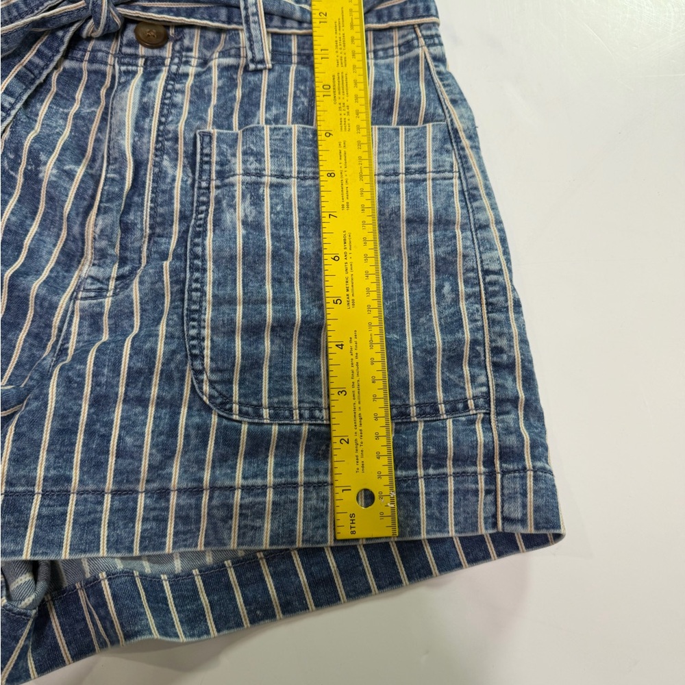 American Eagle Outfitters Blue Striped High Waist Shorts - Picture 6 of 6